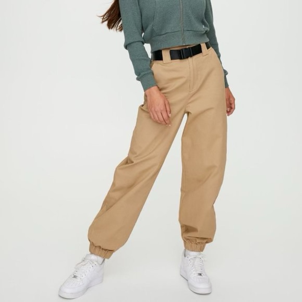 Aritzia Tna Cargo Pants In Black Gem